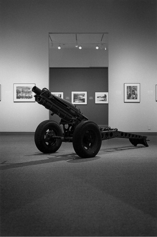 Huntsville Museum of Art WWII photo exhibit (105810-8)