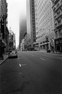 Bank of America Bldg in fog (105030-12)