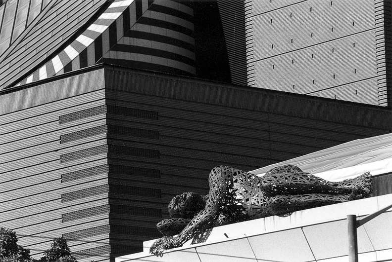 Rooftop Sculture of Woman (105160-10)