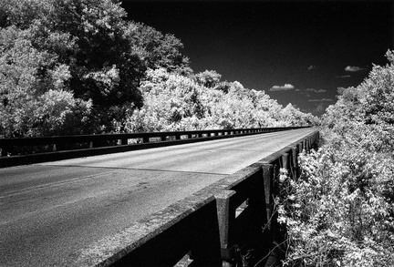 Bridge on Hobbs Island Rd