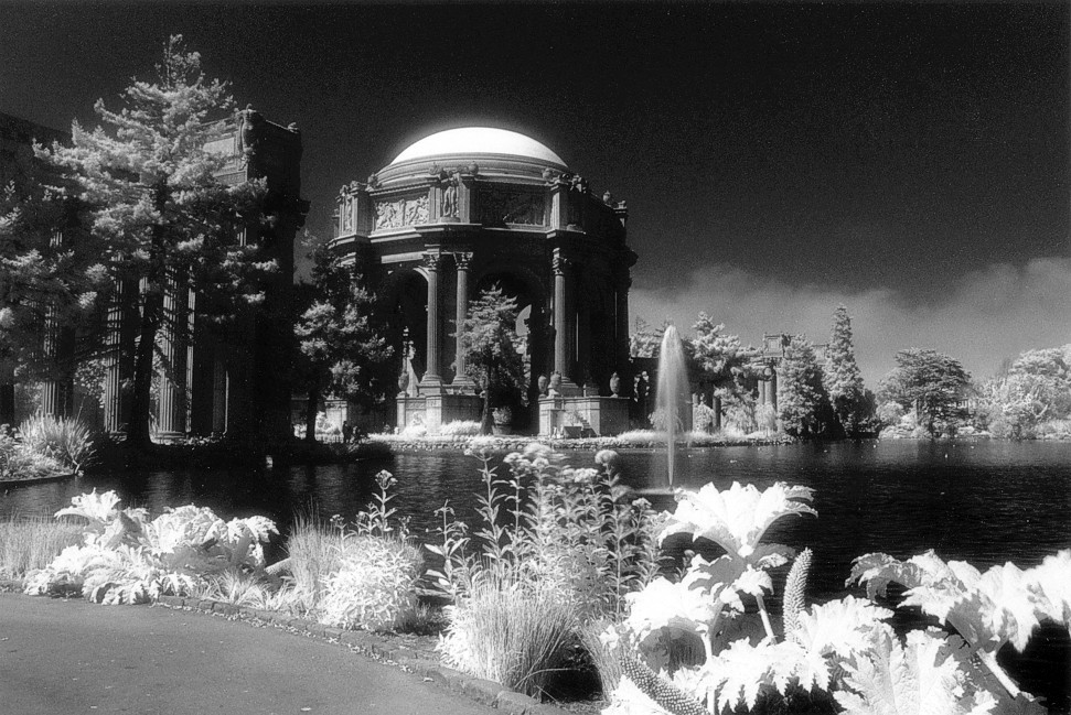 Palace of Fine Arts (infrared) (105040-7)
